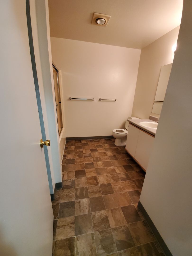 29840 Willow Creek Rd unit 11 – photo 5