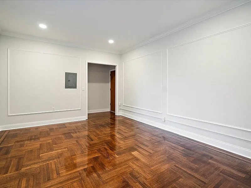 85 Van Reypen St. Apartments – photo 5
