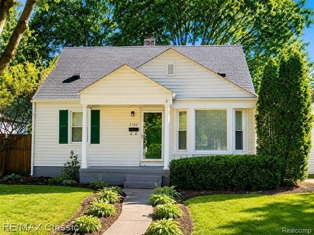 2702 N Main St – photo 1
