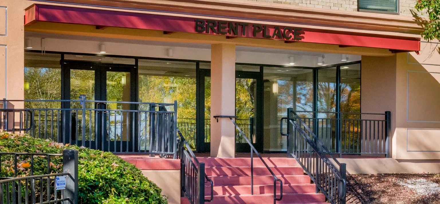 Brent Place – photo 2