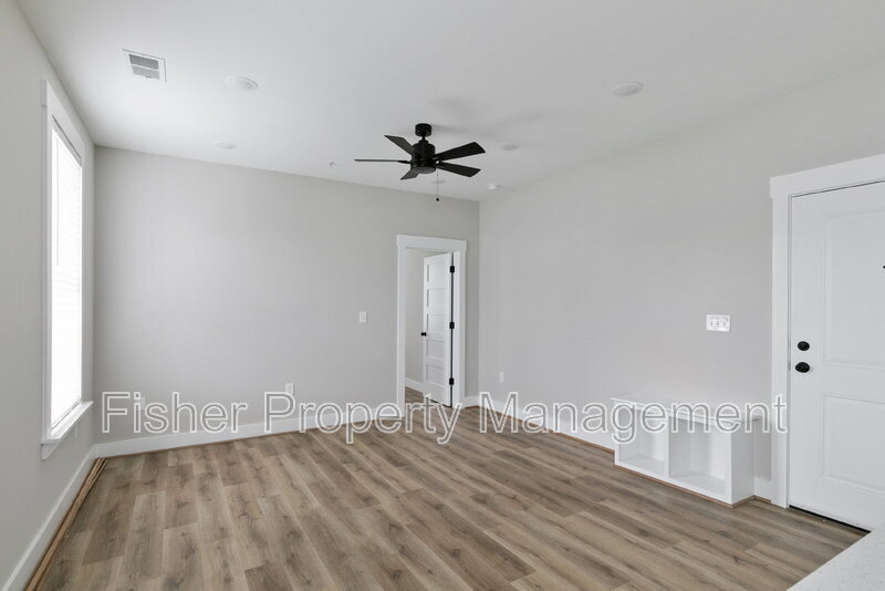 2202 Carrington St unit 200 – photo 5