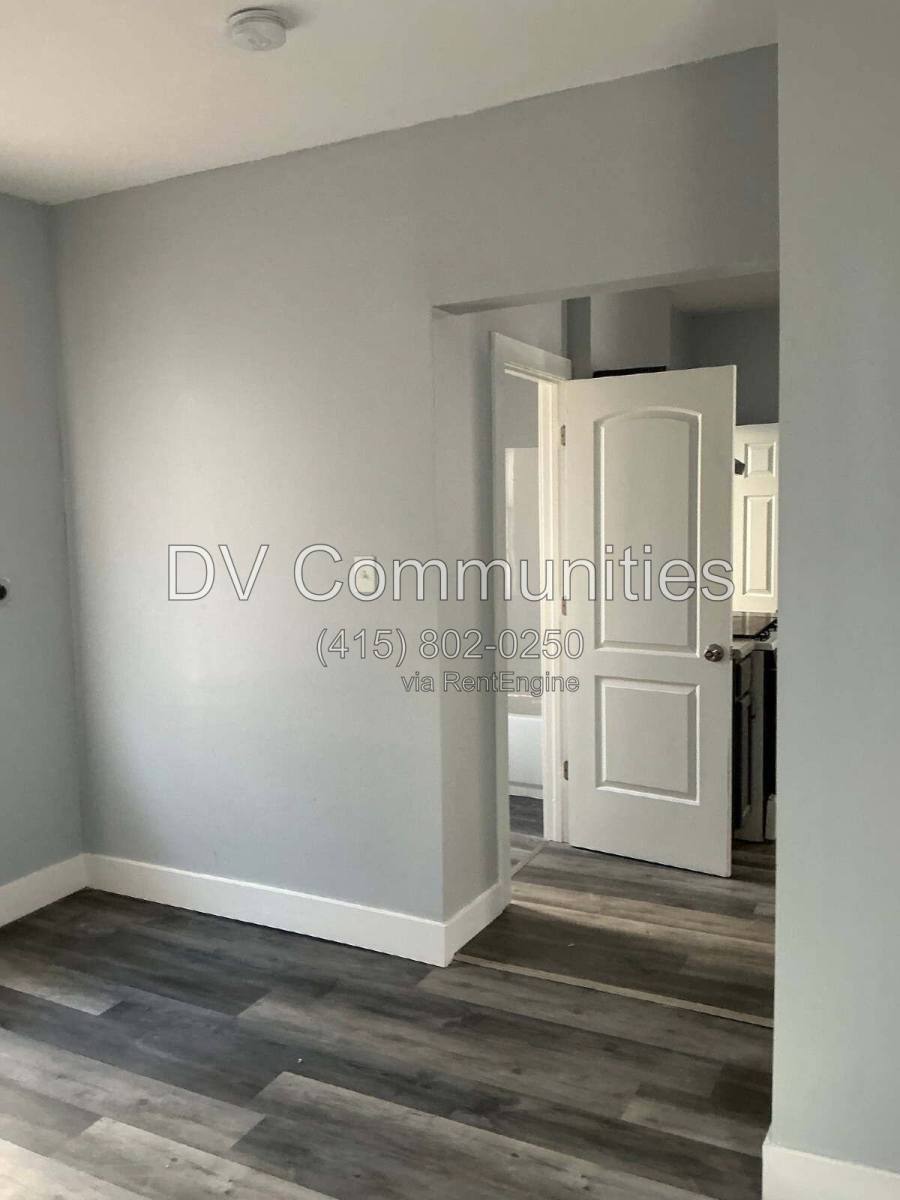 2084 W 81st St unit 1 – photo 5