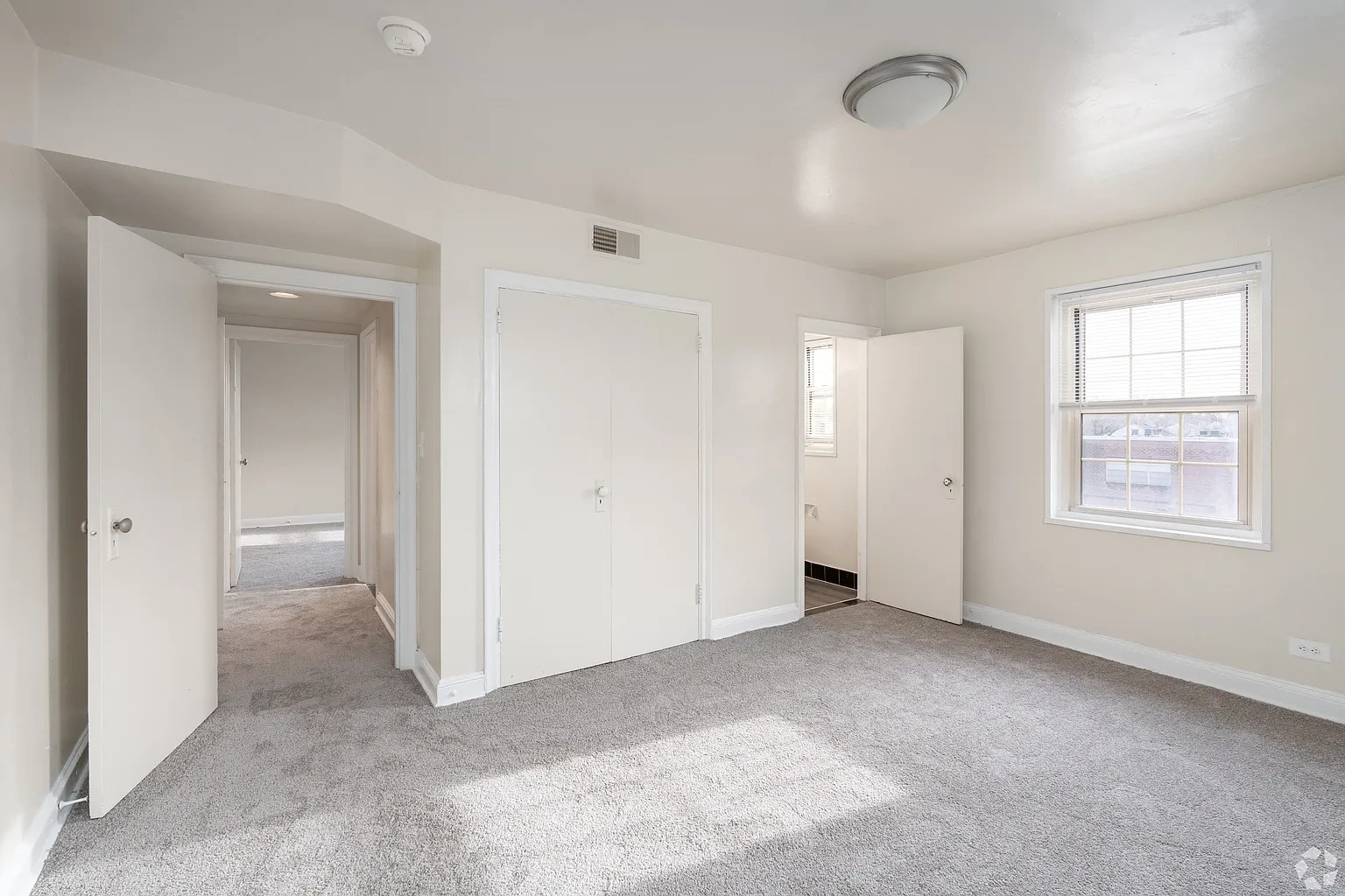 Samester Apartments – photo 4