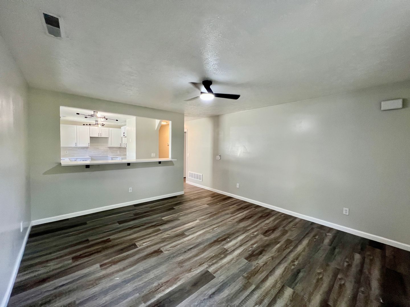 28 Sycamore Dr – photo 4