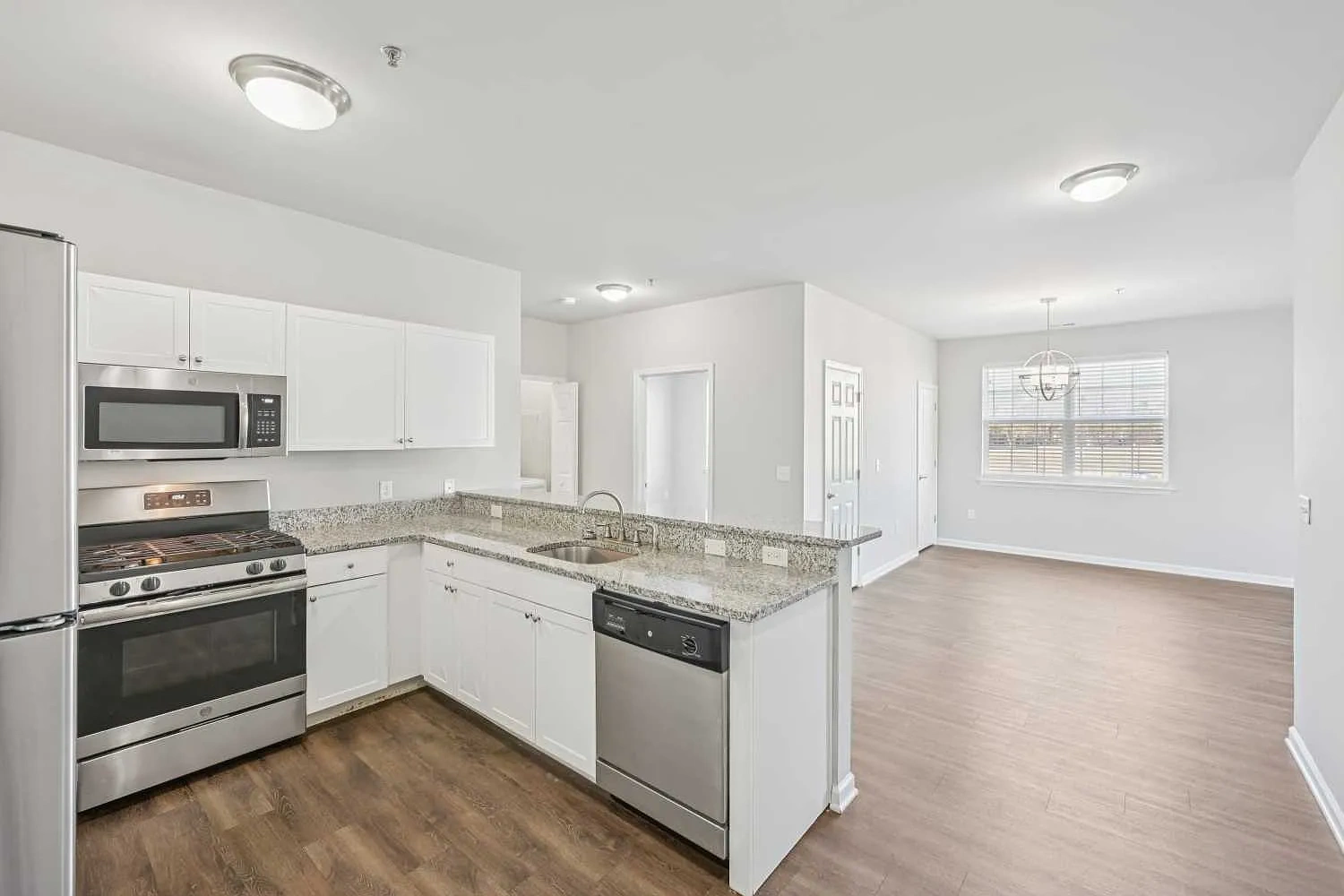 The Residences at Harbor Landing – photo 3