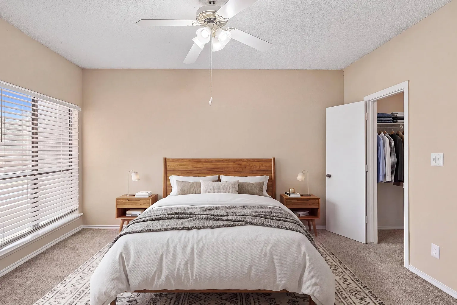Lake Village West – photo 4