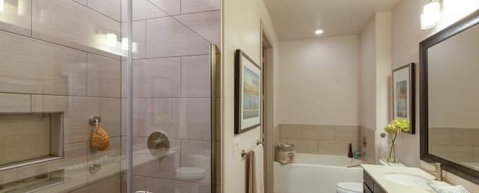 751 Yale St – photo 4