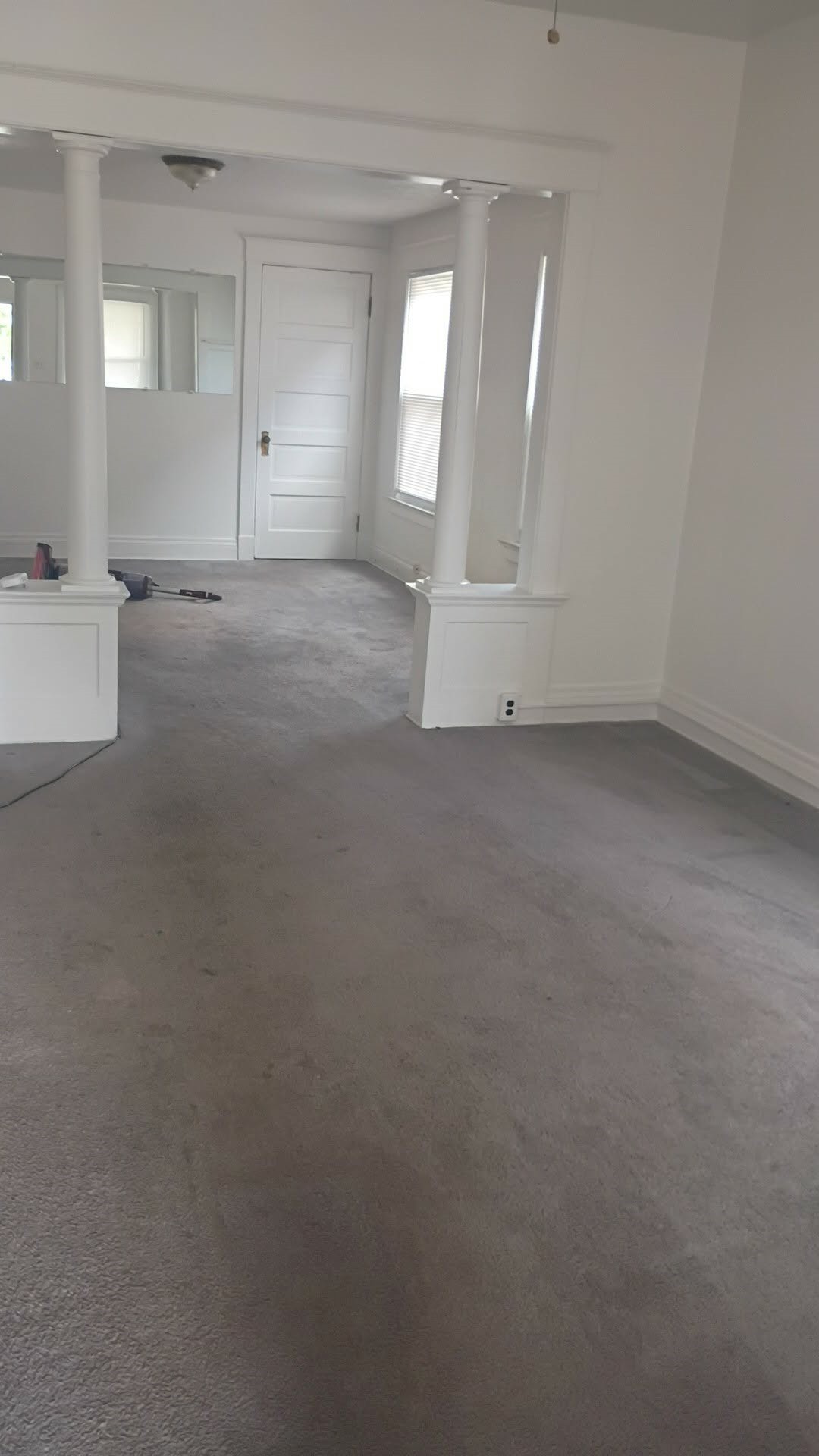 1122 Pinewood Ave – photo 3