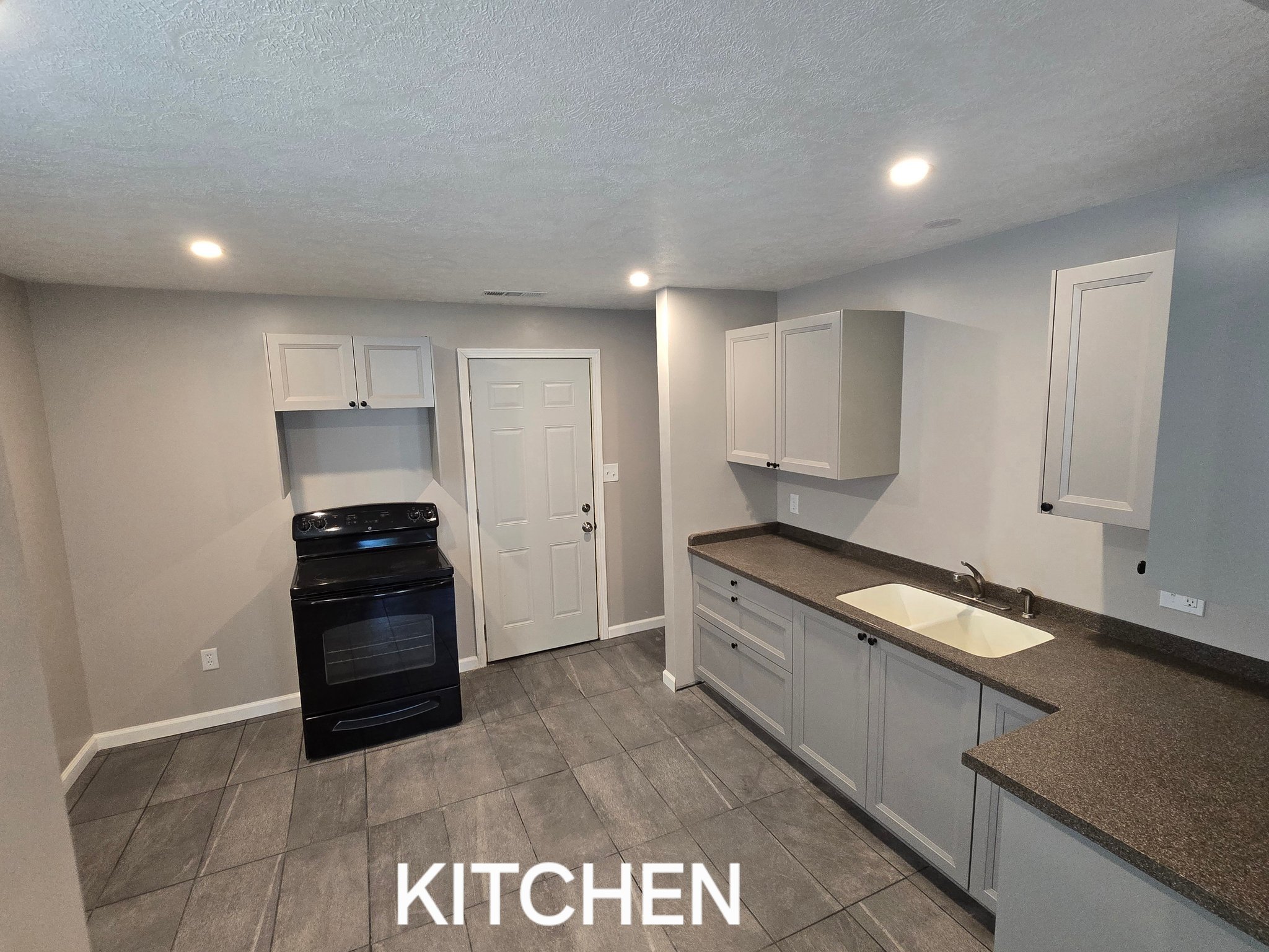 2028 W Forest Dr – photo 3