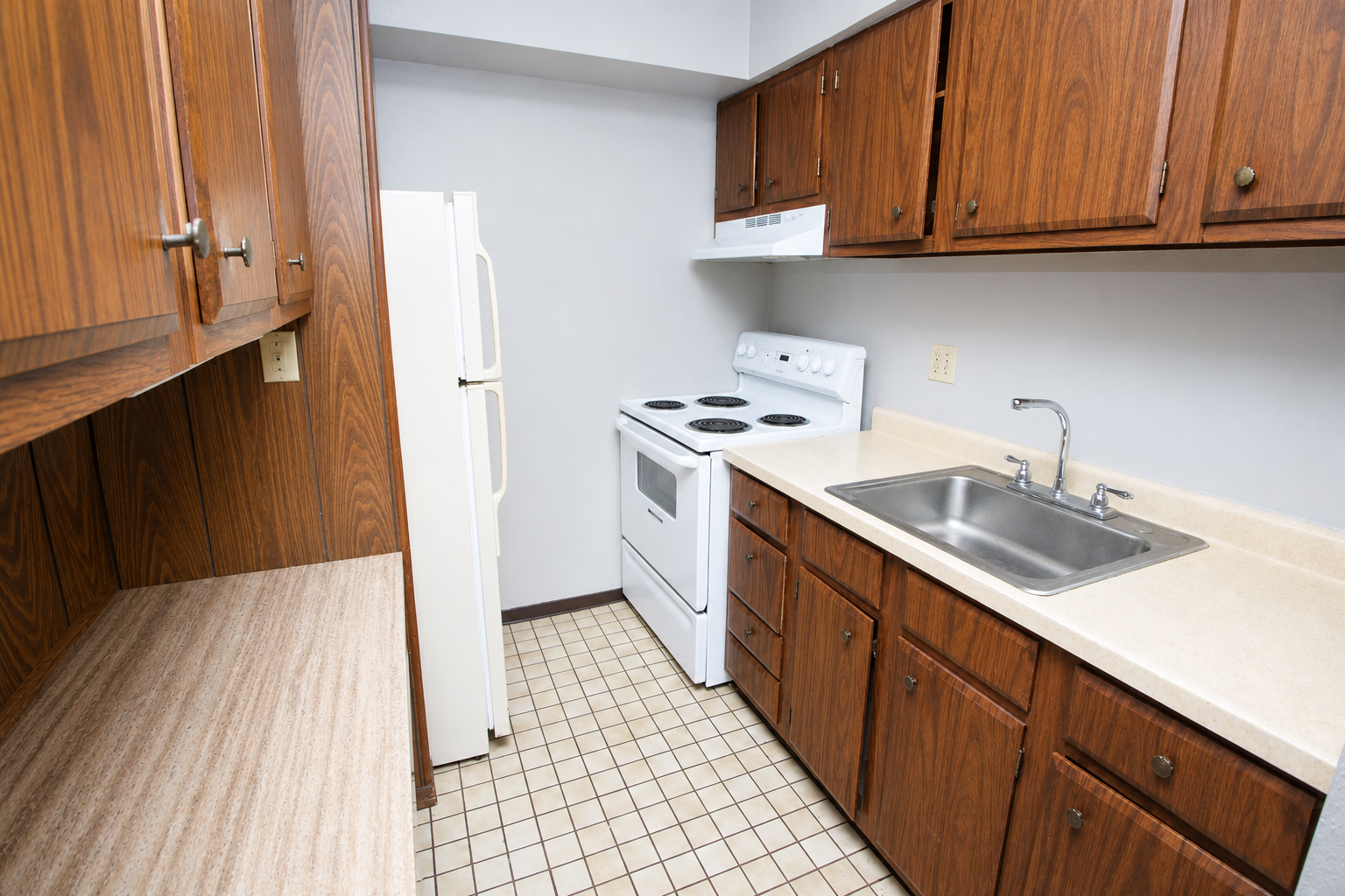 529 Monroe Ave unit 16 – photo 3