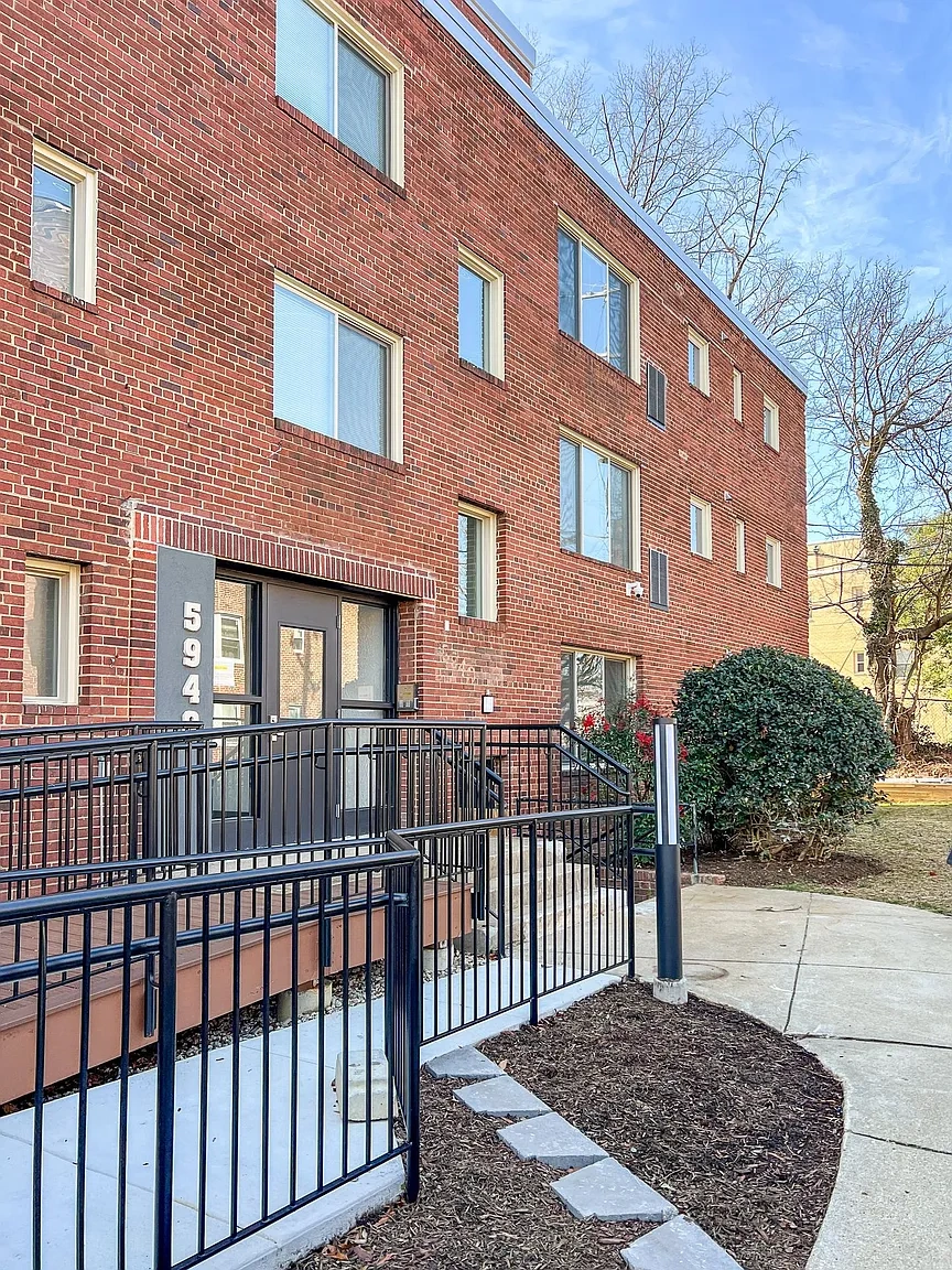 Welcome to The Doreen at 5910 14th St NW – photo 4
