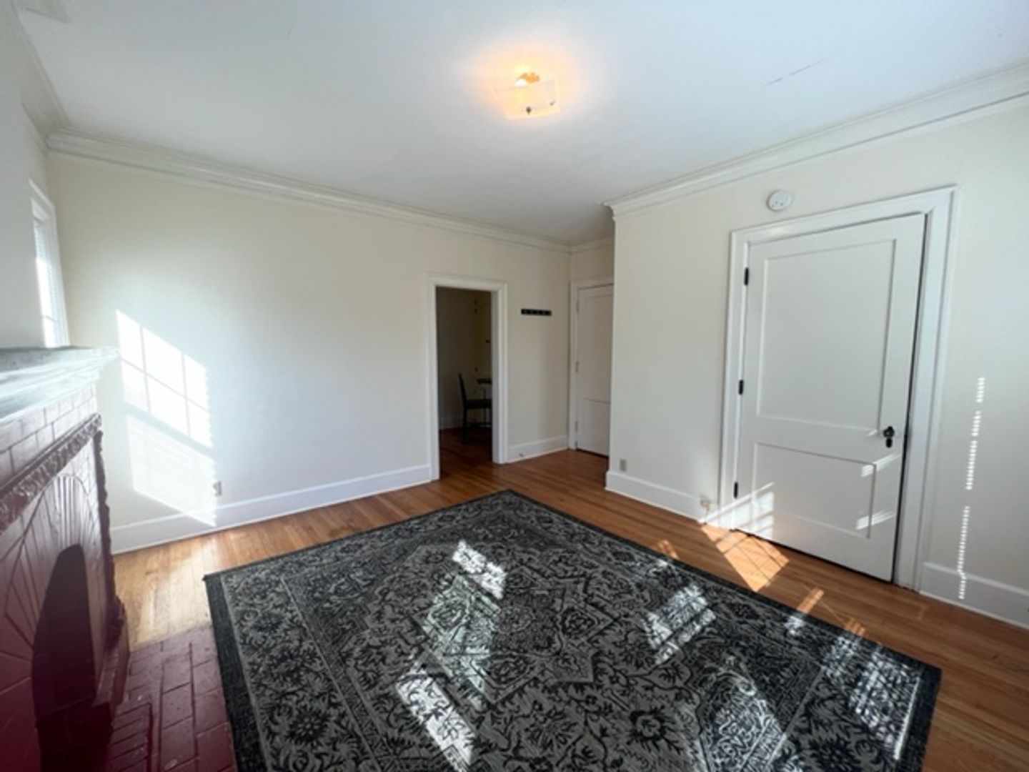 300 S Barker Ave unit 4 – photo 1