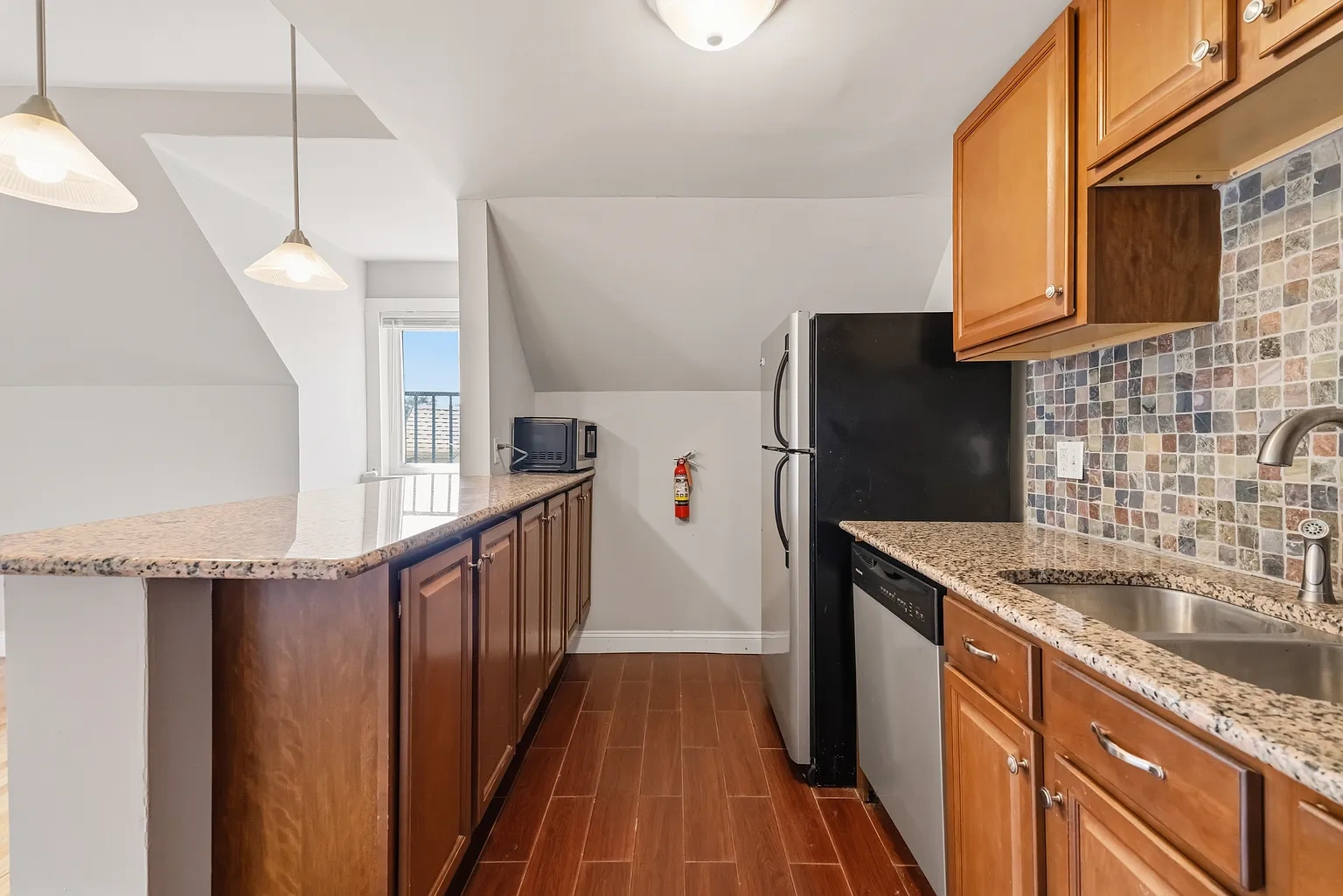 5825 Bartlett – photo 3