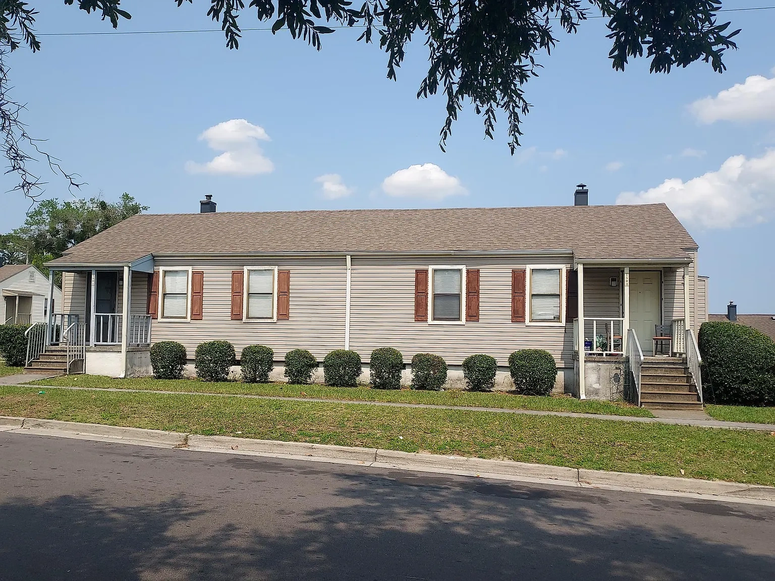 Lakeside Villas Apartments – photo 3