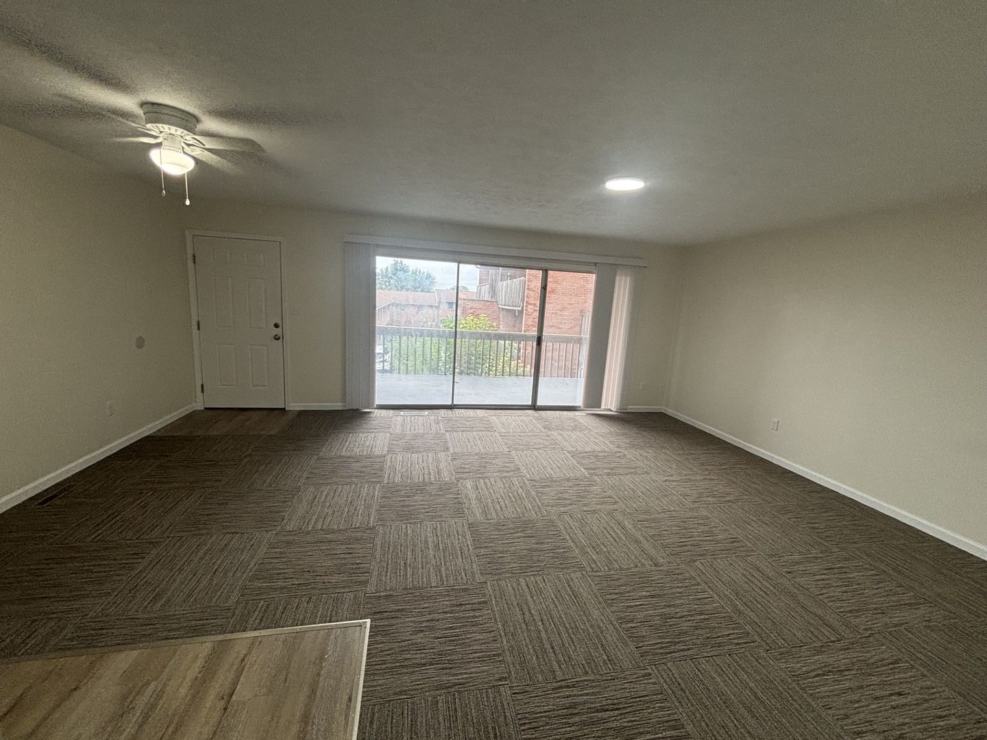 500 13th St unit Apt. 25 – photo 5
