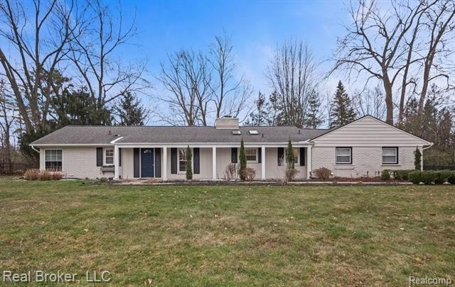 1909 Marie Cir – photo 2