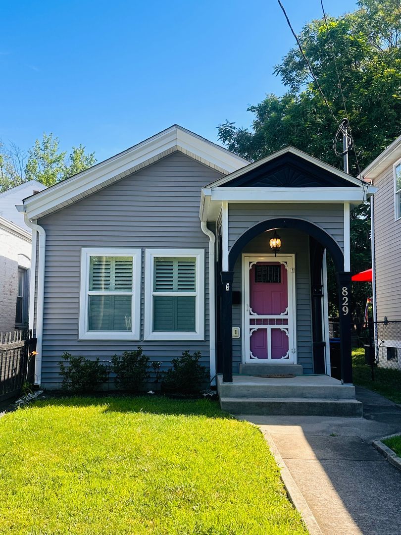 829 E Chestnut St – photo 1