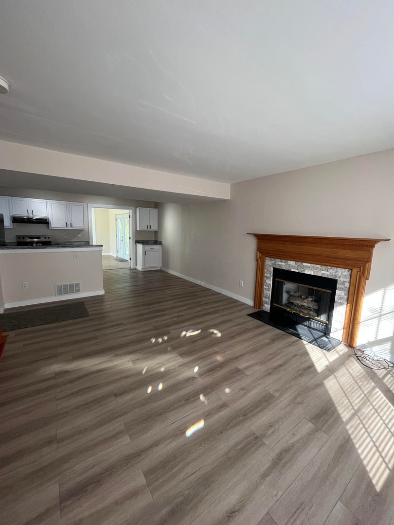 5090 Silver Bow Dr – photo 3