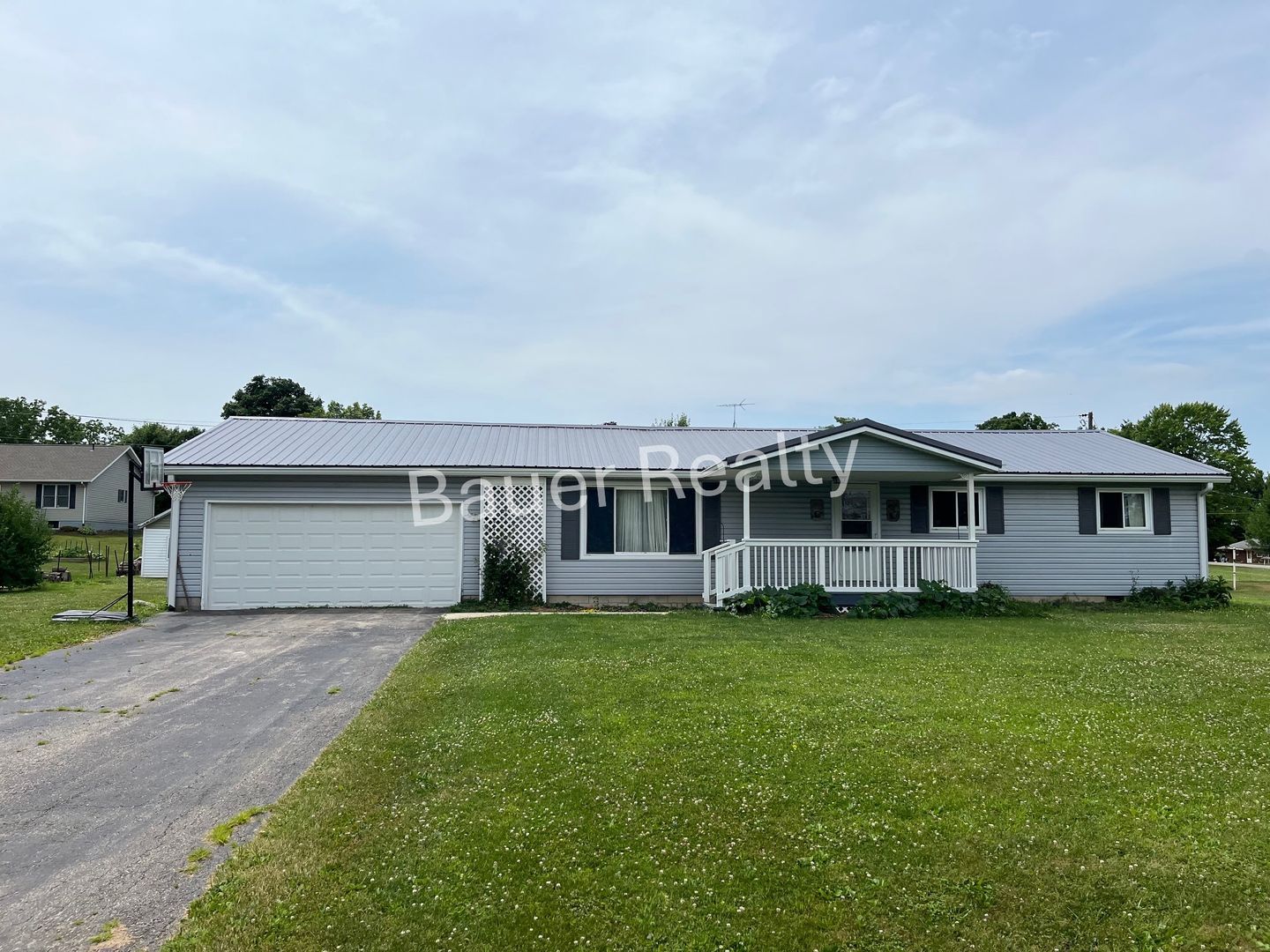 816 James St – photo 1