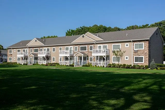 Fairfield Estates at St. James – photo 5