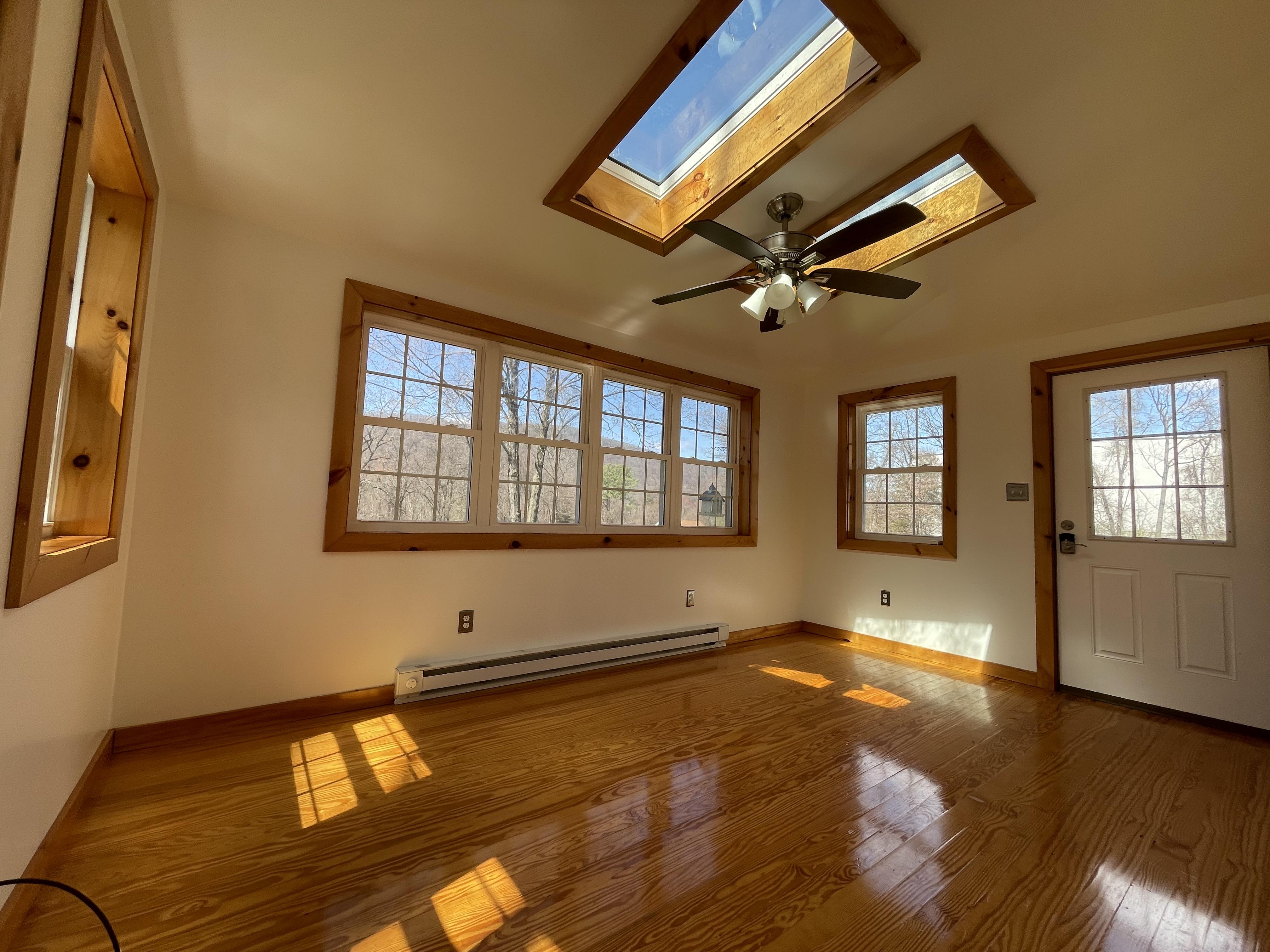 145 Ulster Ave unit Garage apartment – photo 3