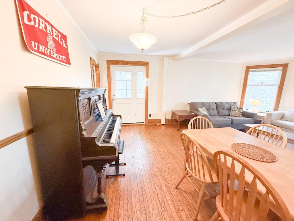 103 Spring Ln – photo 1