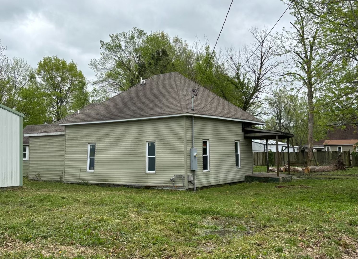 305 S Sims St – photo 5