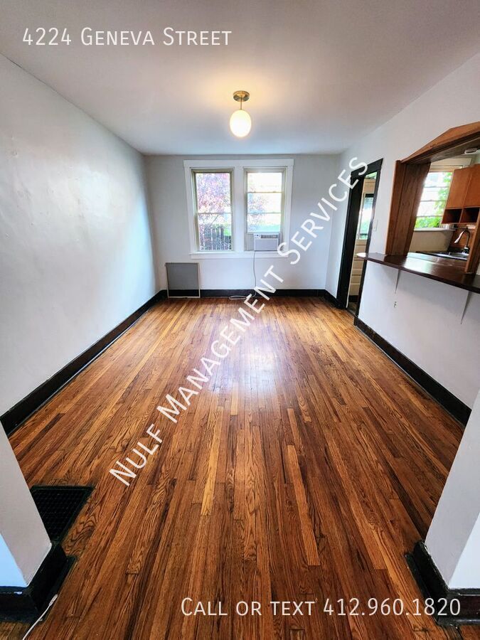 4224 Geneva St – photo 5