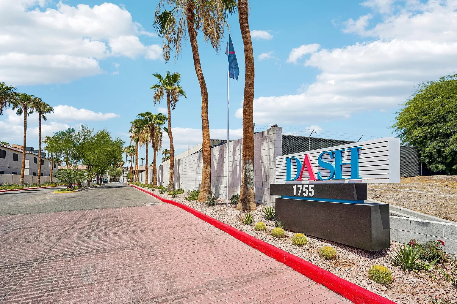 Dash Apartments – photo 4
