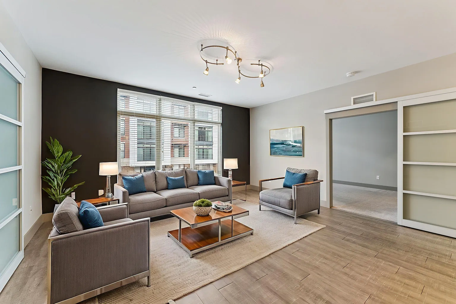 Crocker Park Living – photo 4