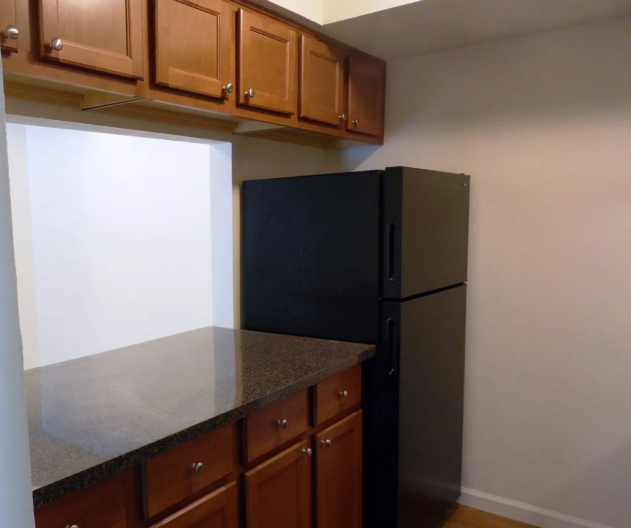 Royal Manor Apartments – photo 3