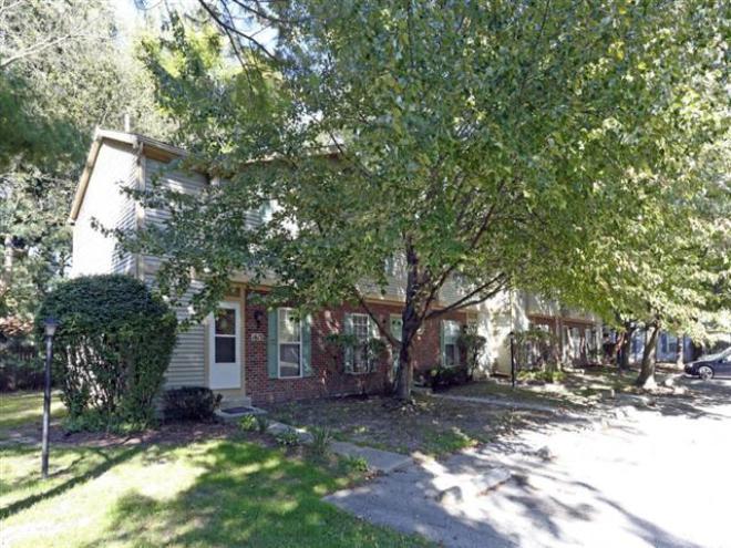 1599 Twin Oaks Dr – photo 2
