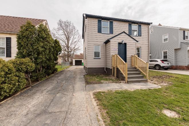 21870 Ball Ave – photo 1