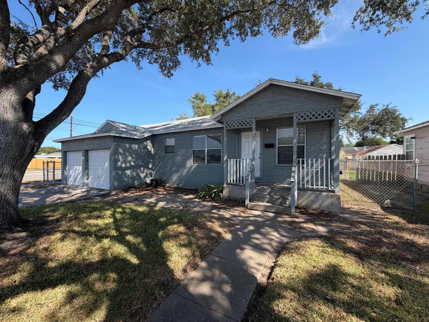 3902 Herndon St – photo 2