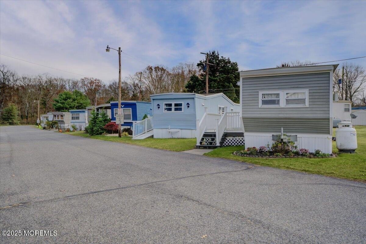 114 Cookstown New Egypt Rd #C7 – photo 5