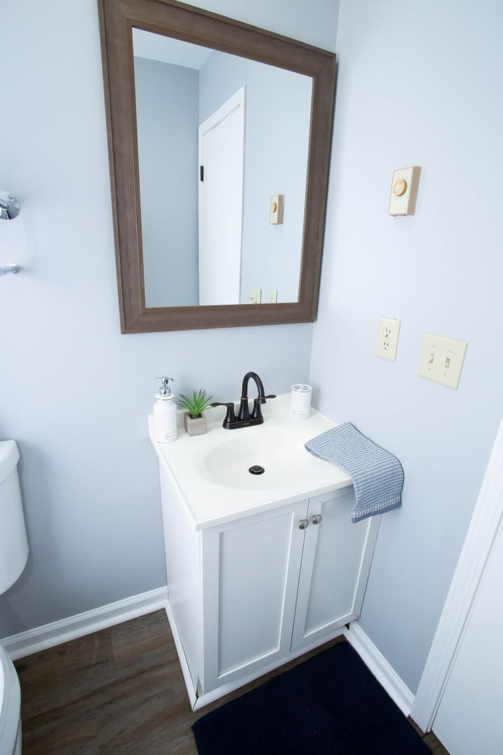 106 Colony Ct unit 106 – photo 5