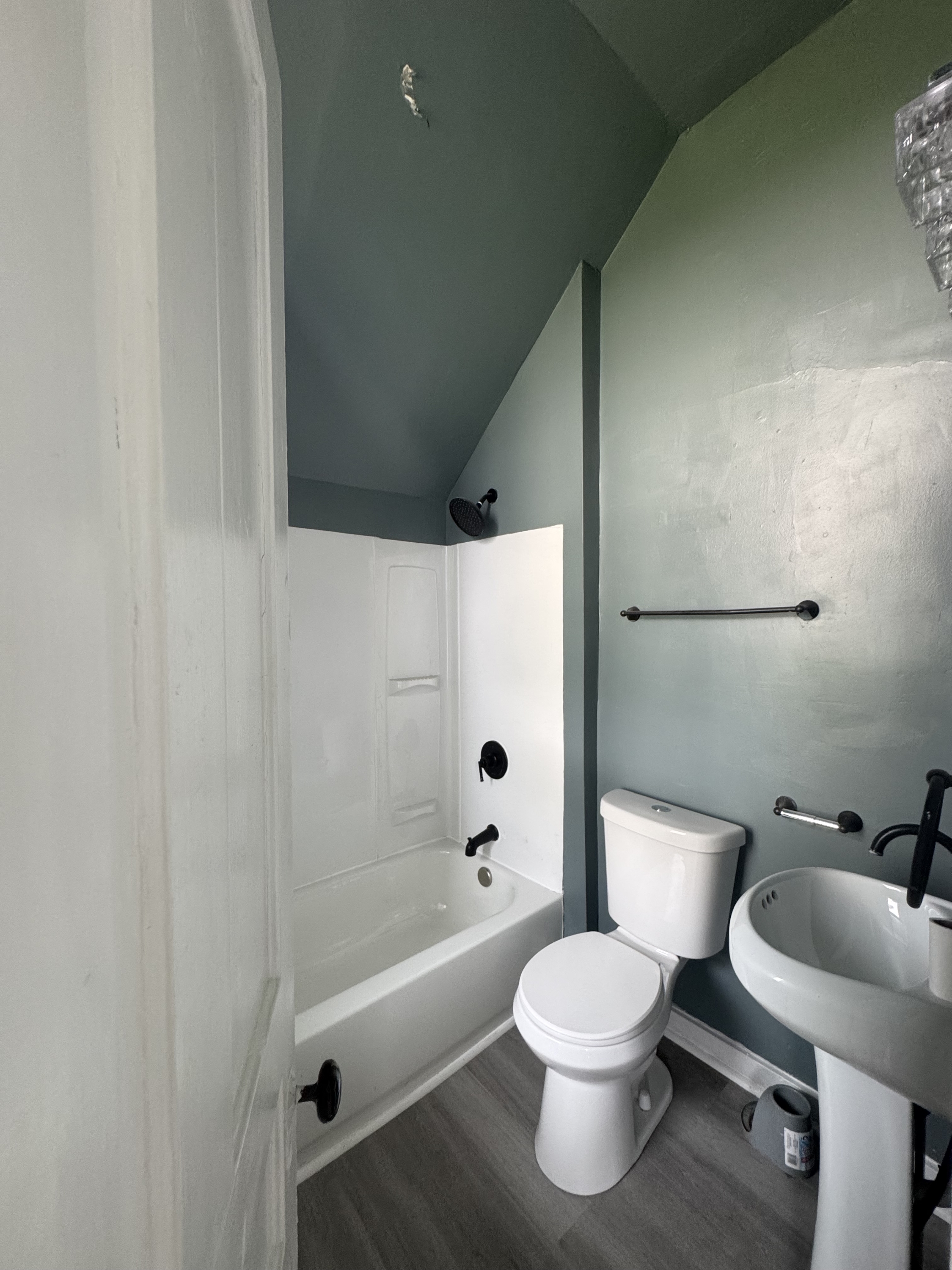 3200 Brunot Ave unit 1 – photo 3