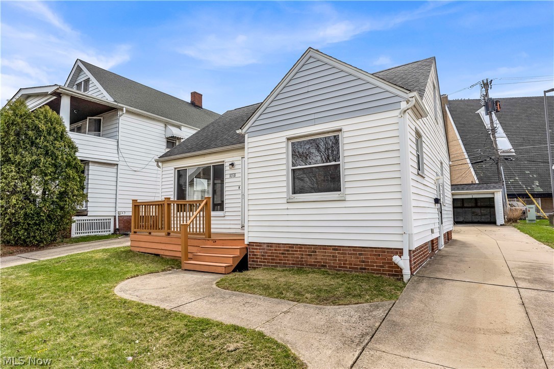 10518 Langton Ave – photo 2