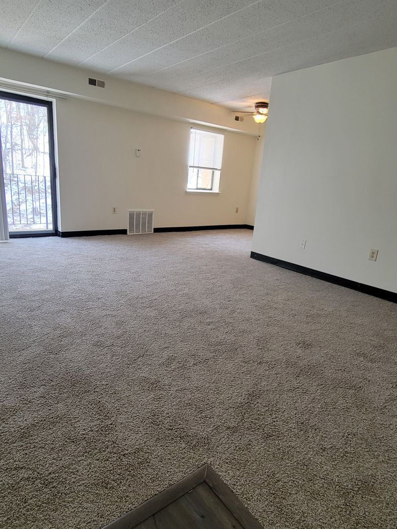 620 Broadhead Ave – photo 4