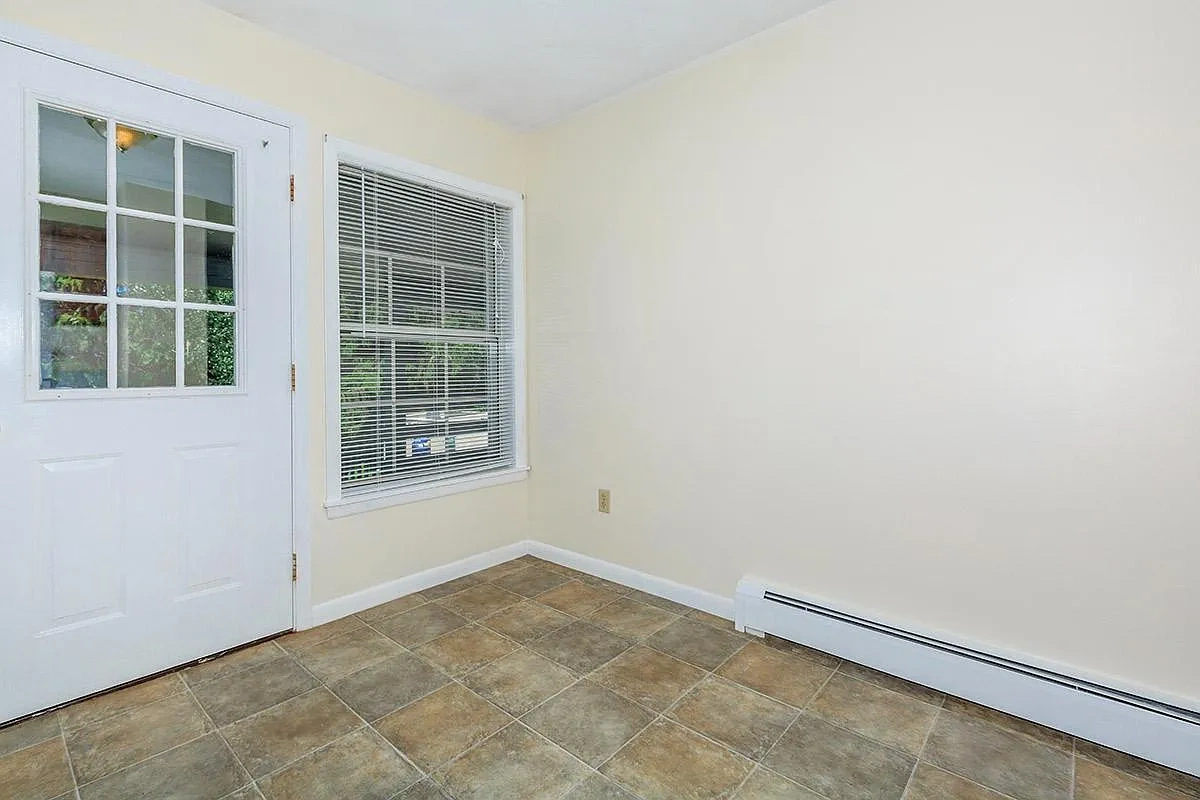 Village Apartments – photo 5