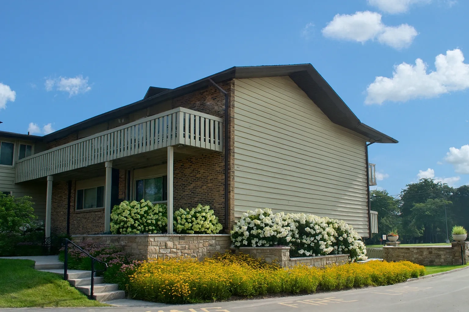 Windpoint Apartments – photo 3