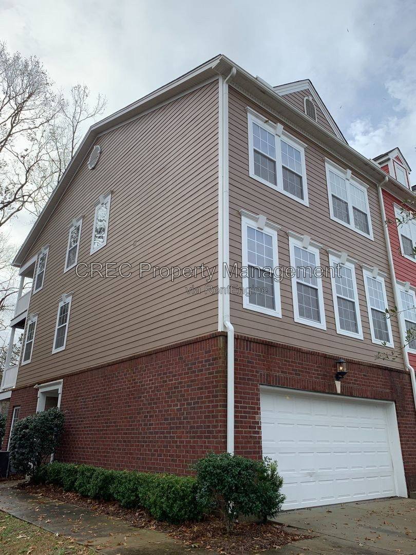 9161 Parlor Dr – photo 2