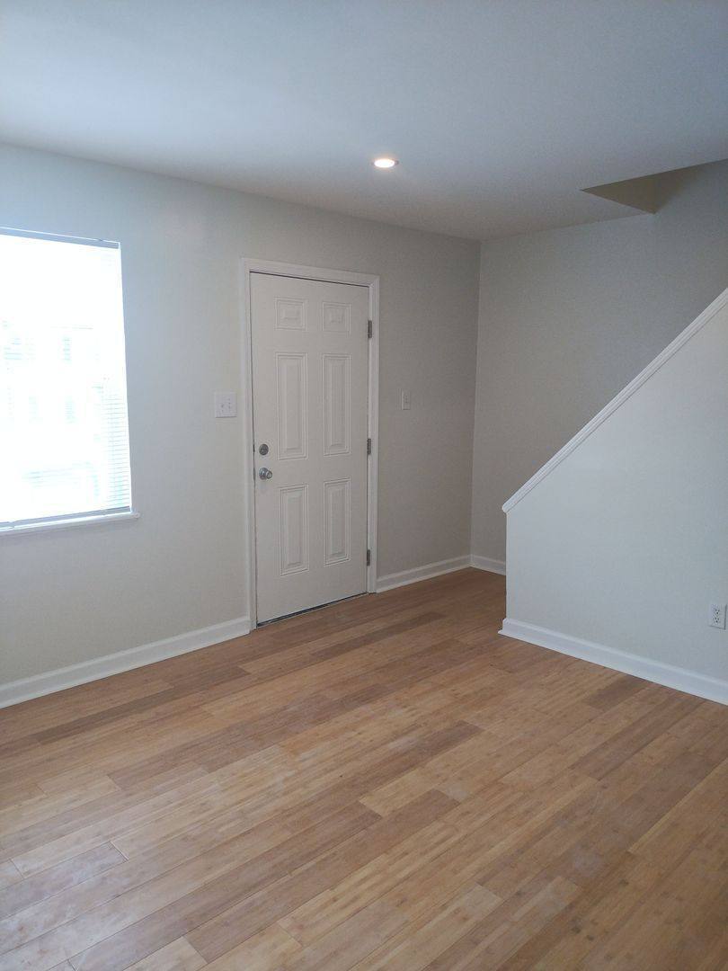 2000 Lamb Ave unit A – photo 2