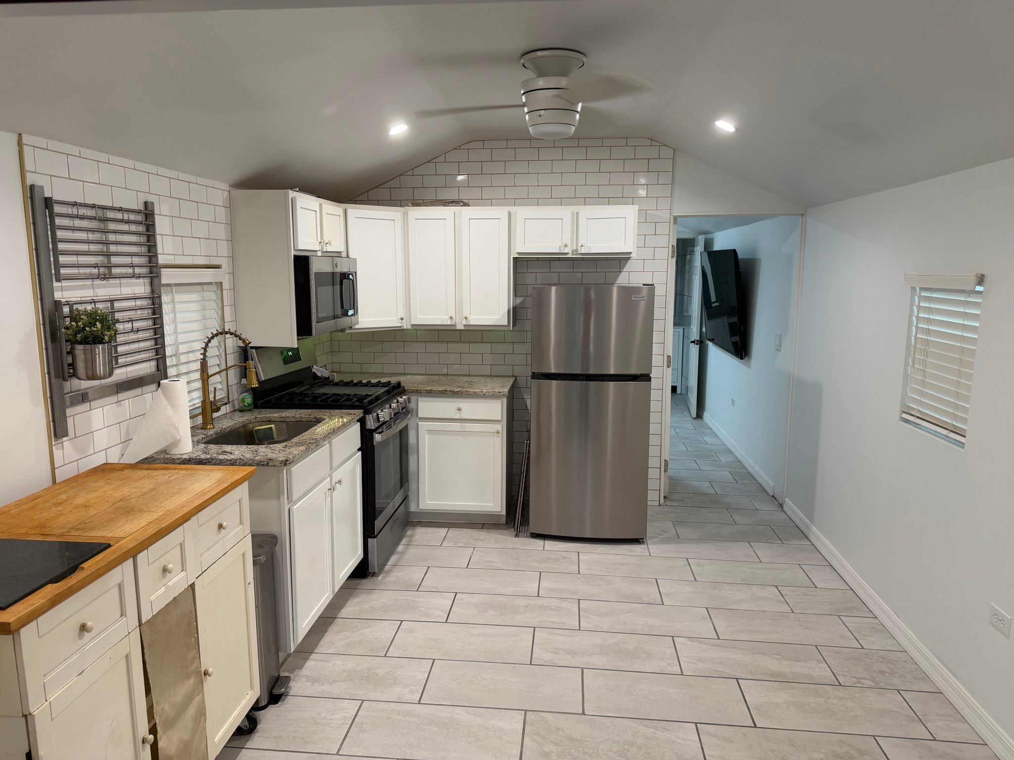 1011 S Berkley Rd unit 1 – photo 2