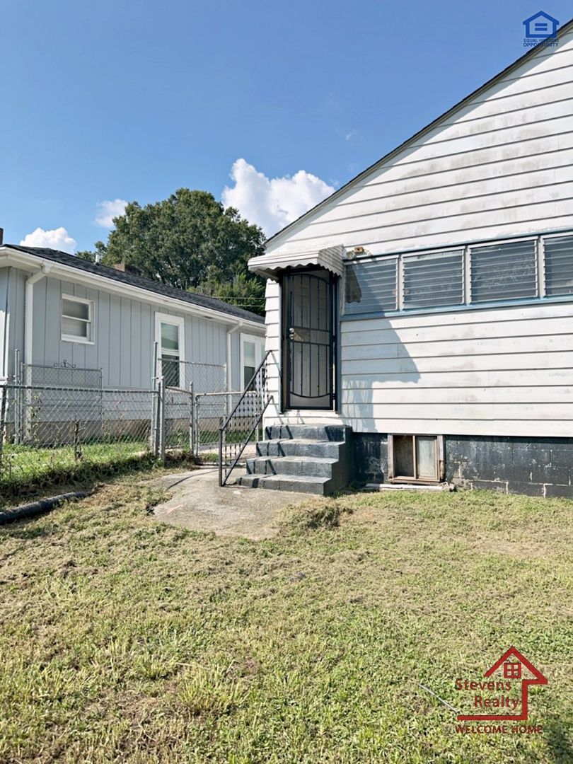 2018 Walker Ave – photo 5