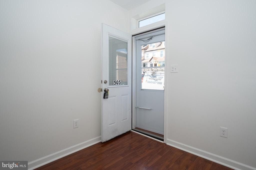 505 Spring Mill Ave – photo 3