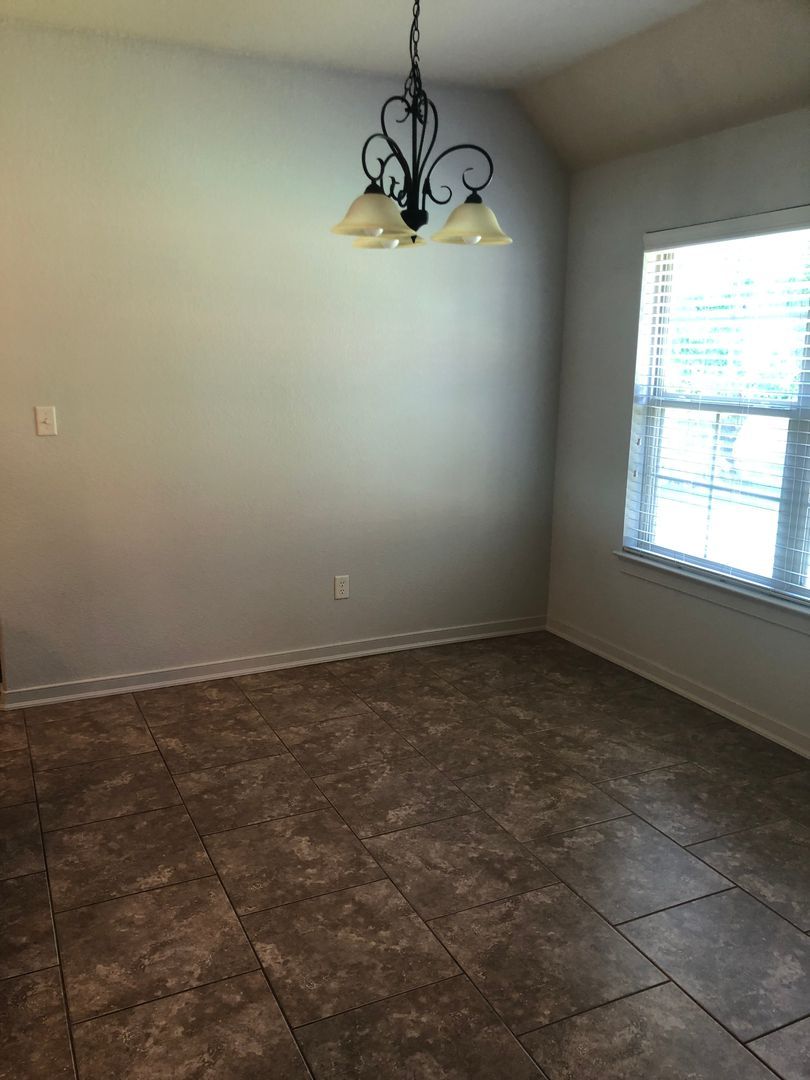 3690 W Mountain View Dr – photo 4