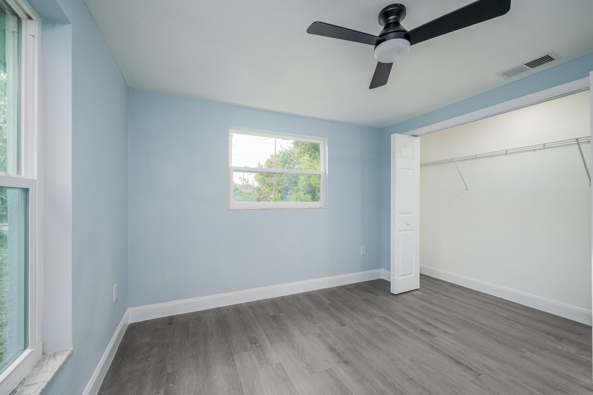 1016 7th St E – photo 4