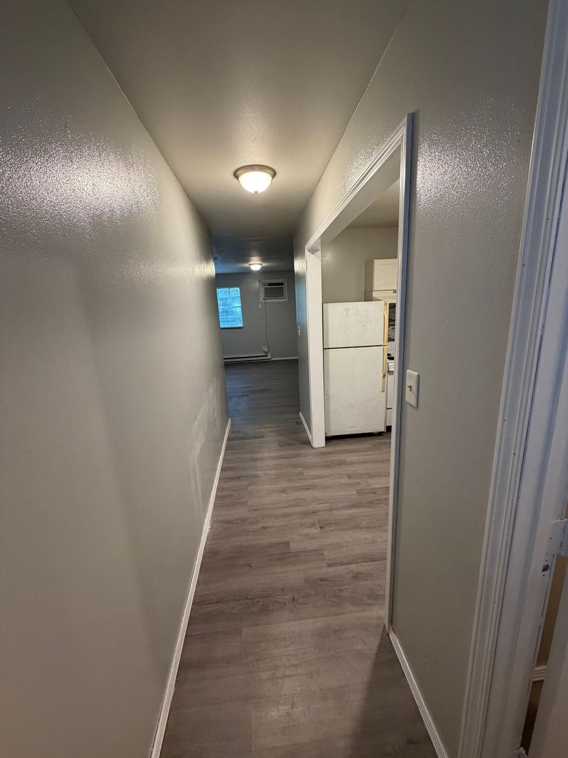 152 E Vienna St unit Apt. 9 – photo 3