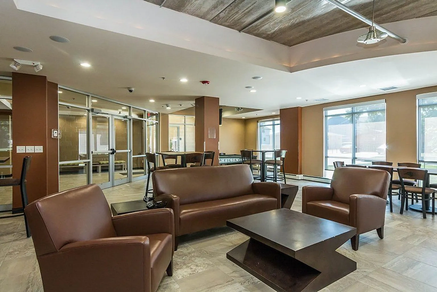 Ask about our Manager Specials – photo 1